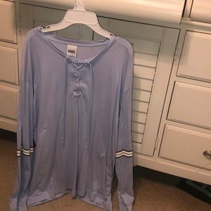 LIGHT BLUE VS PINK LONG SLEEVE SHIRT 🤍